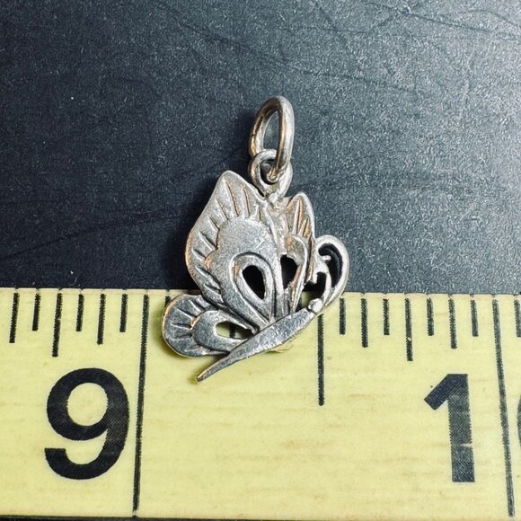 VTG Sterling Silver 925 Profile Butterfly Traditional Charm Size 0.75'' Length - Picture 5 of 6